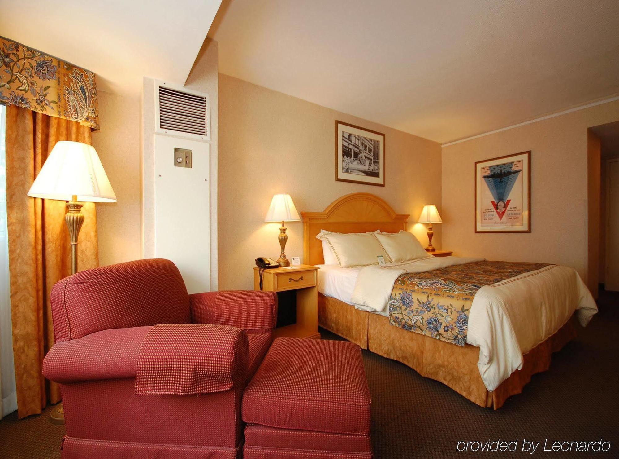 ארלינגטון Red Lion Hotel Rosslyn Iwo Jima מראה חיצוני תמונה